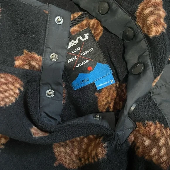 Kavu Pinecone Pattern Zip-Up Sweater - Black and Brown - Picture 2 of 3